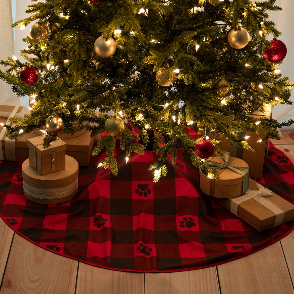 Pets & Paws Christmas Tree Skirt – Buffalo Plaid, Dog or Cat