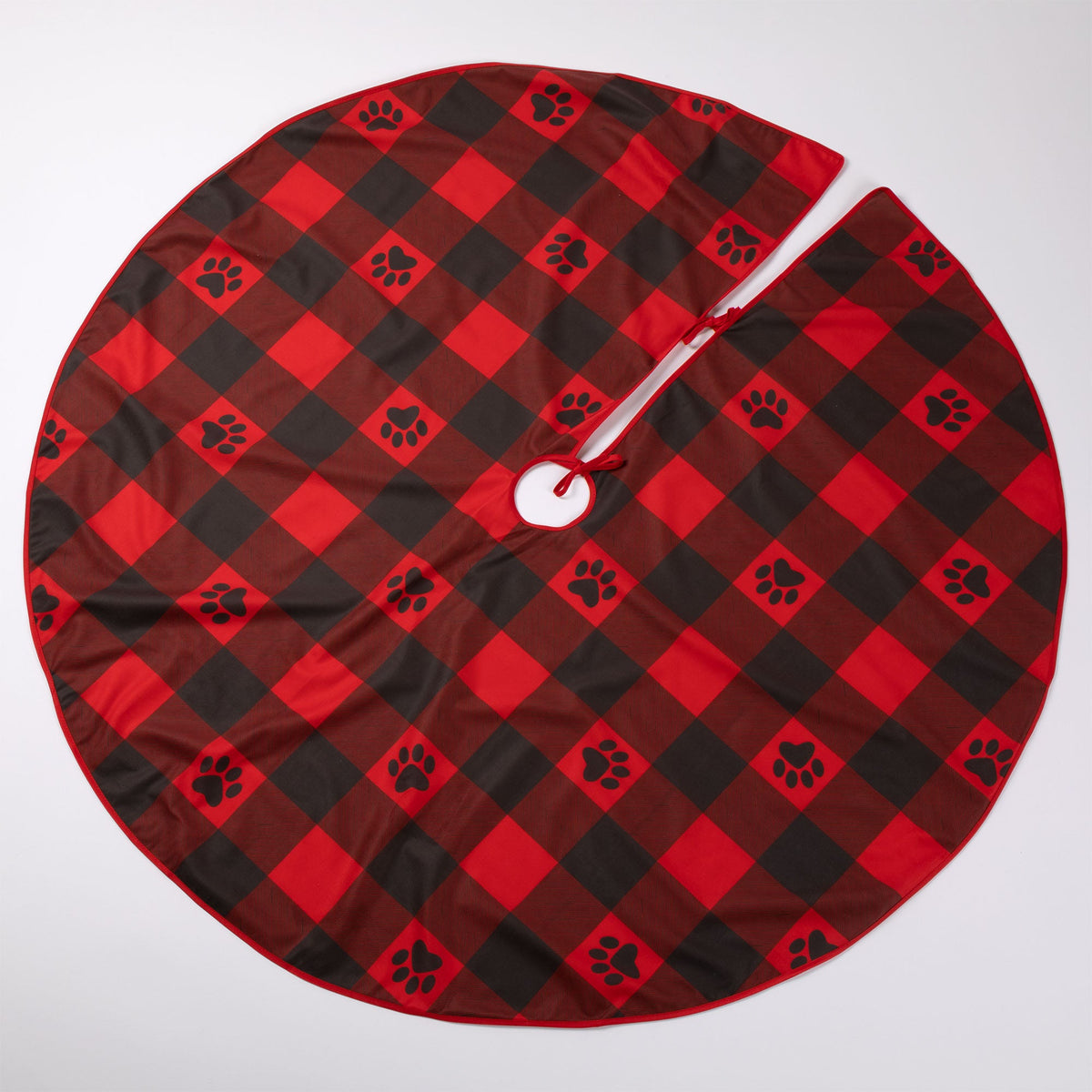 Pets & Paws Christmas Tree Skirt – Buffalo Plaid, Dog or Cat