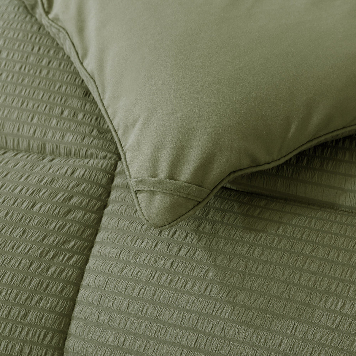 Kasentex Reversible Down-Alternative Comforter