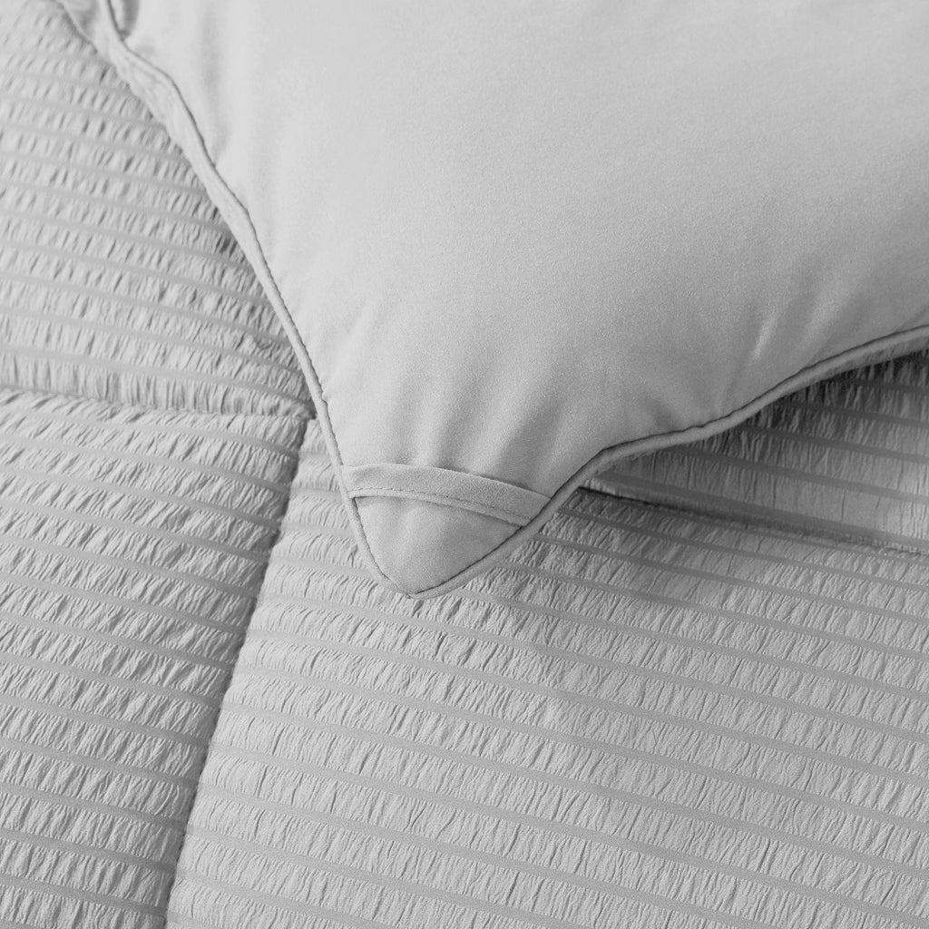 Kasentex Reversible Down-Alternative Comforter