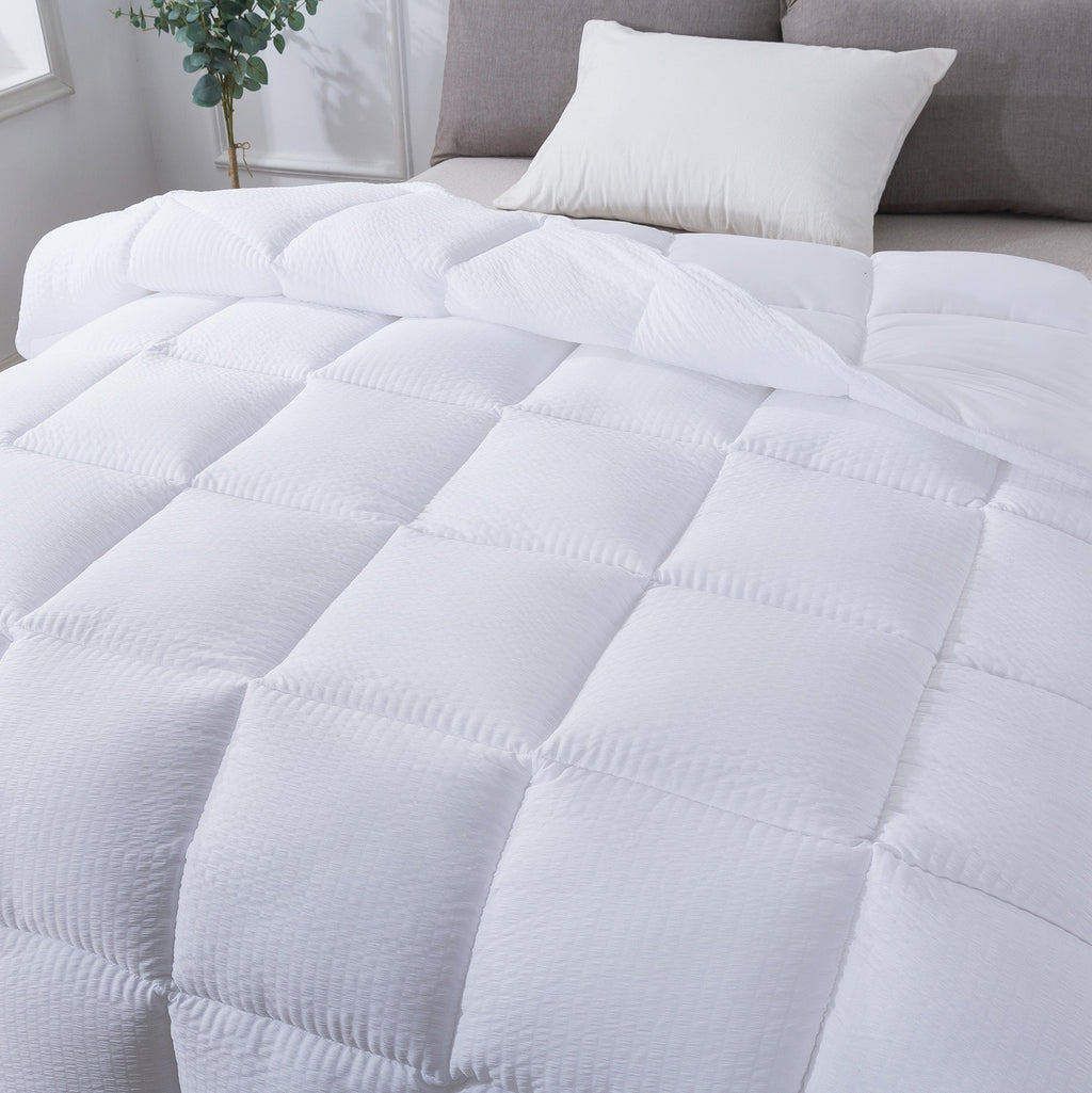 Kasentex Reversible Down-Alternative Comforter