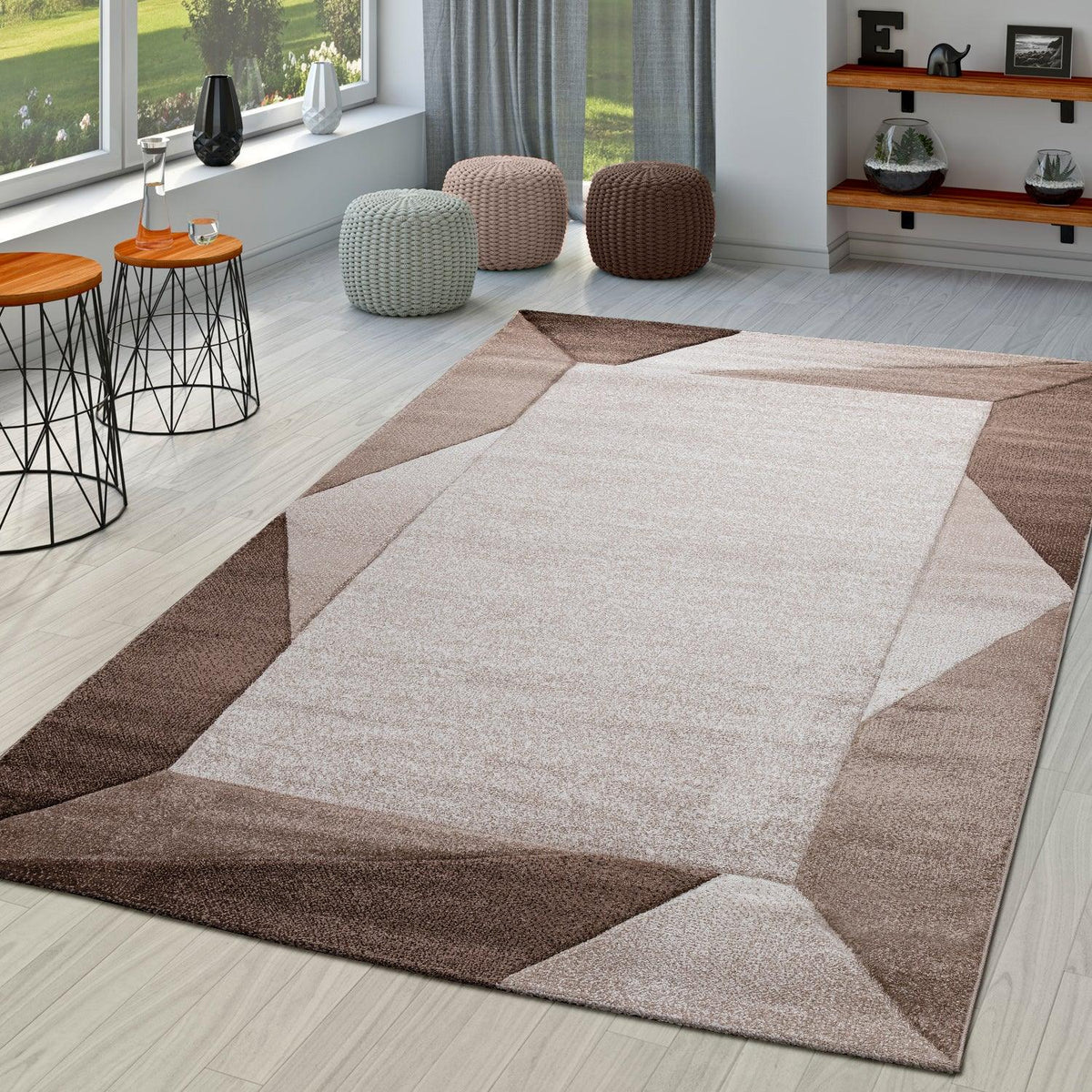 Madeira Geometric Border Area Rug – Brown & Beige