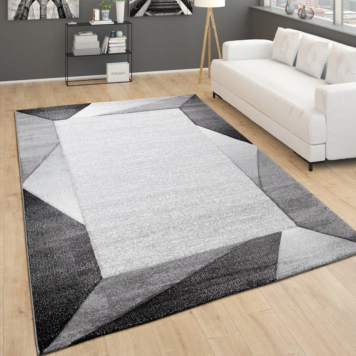 Madeira Geometric Border Area Rug – Gray