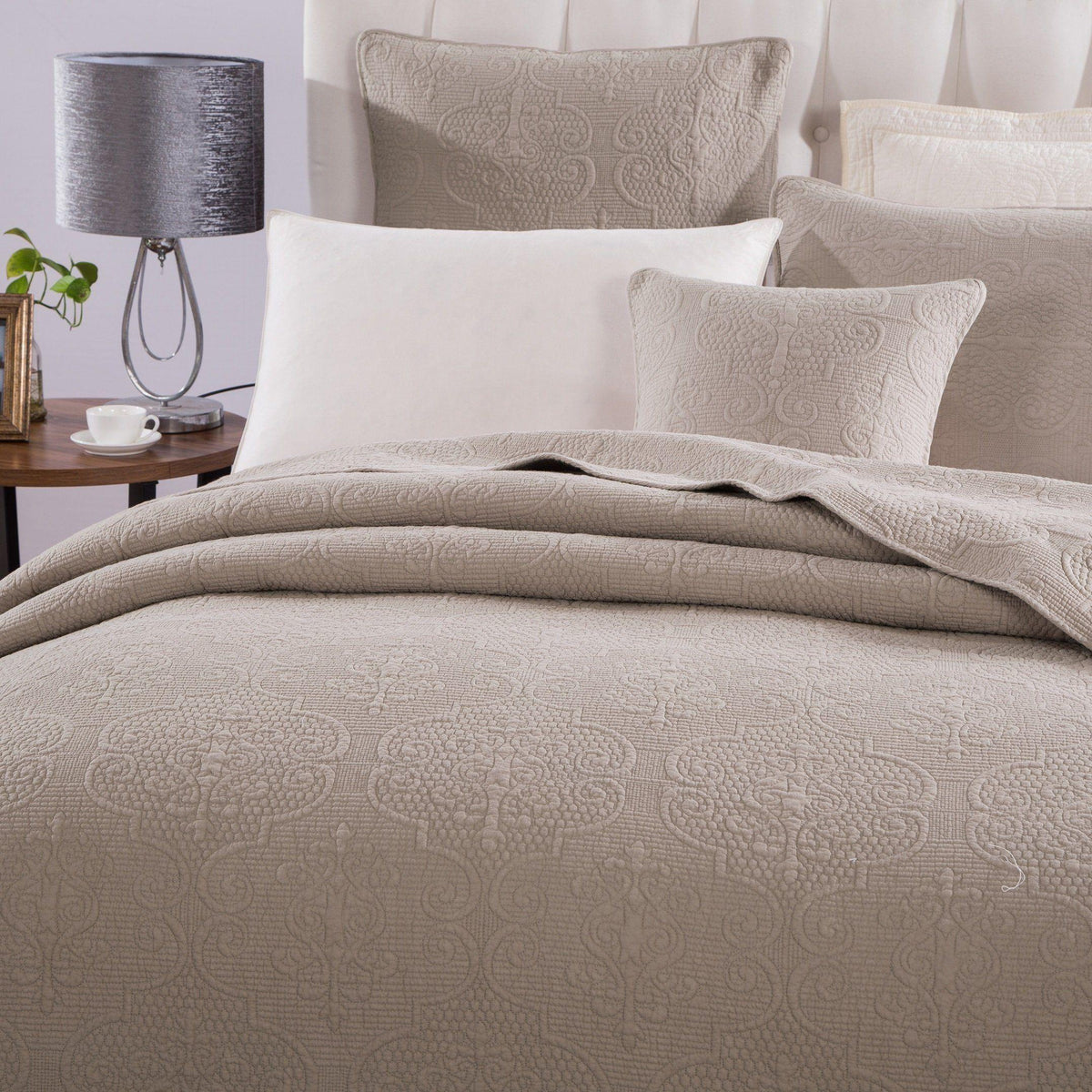 DaDa Bedding Sand Dollar Cotton Bedspread Set – Beige