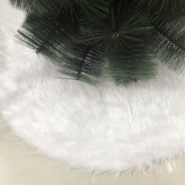 Plush Christmas Tree Skirt – 78 cm, 90 cm or 120 cm