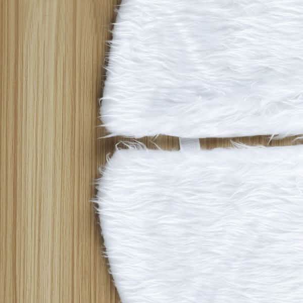 Plush Christmas Tree Skirt – 78 cm, 90 cm or 120 cm