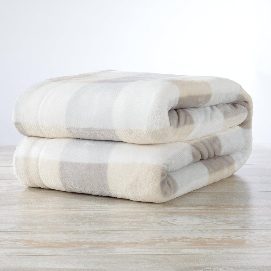 Great Bay Home Kinsley Velvet Plush & Sherpa Blanket
