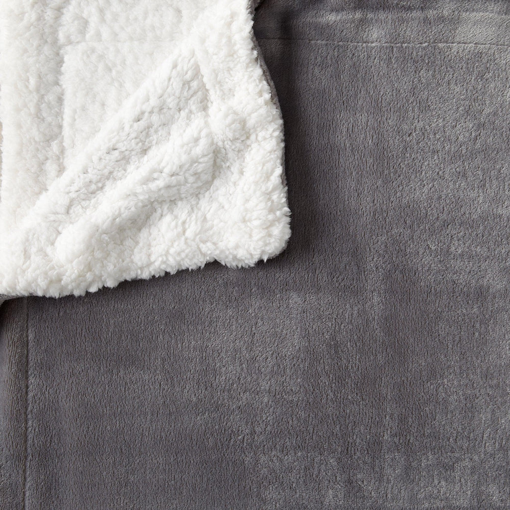 Great Bay Home Kinsley Velvet Plush & Sherpa Blanket
