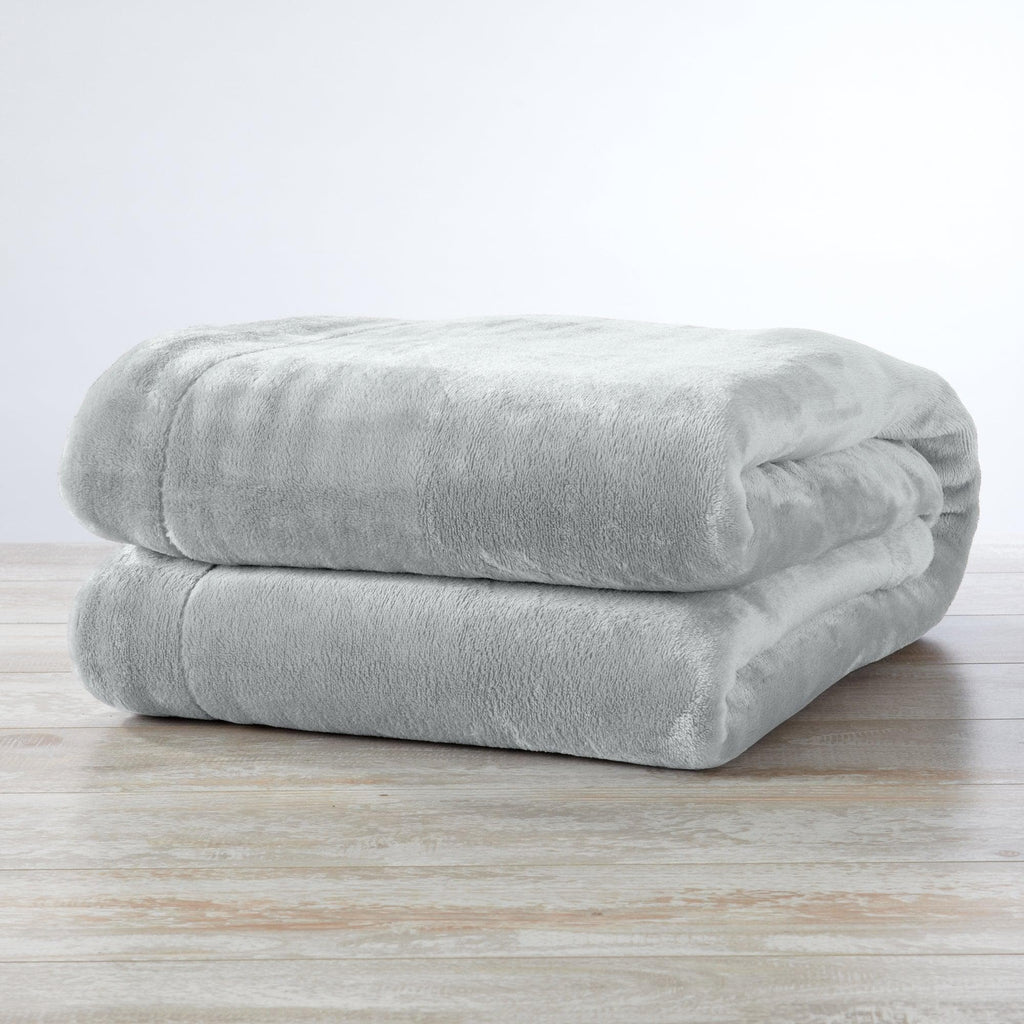 Great Bay Home Kinsley Velvet Plush & Sherpa Blanket