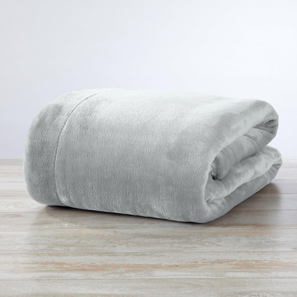Great Bay Home Kinsley Velvet Plush & Sherpa Blanket