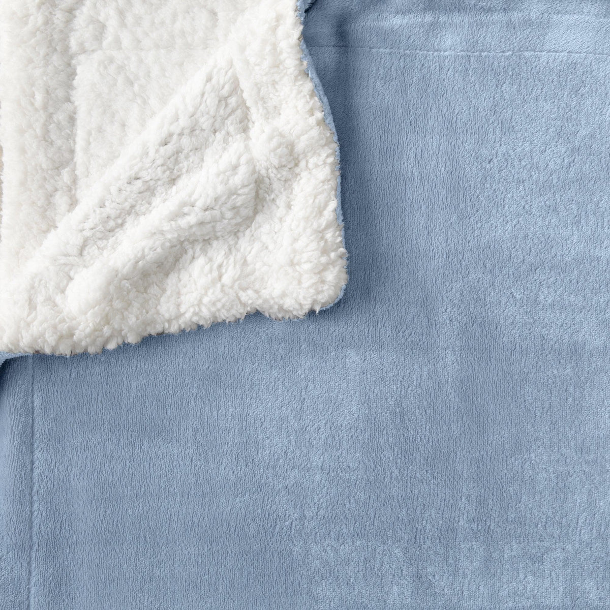 Great Bay Home Kinsley Velvet Plush & Sherpa Blanket