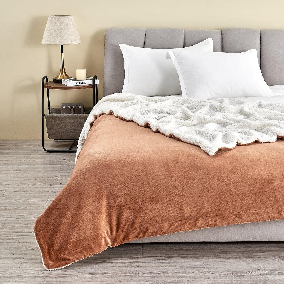 Great Bay Home Kinsley Velvet Plush & Sherpa Blanket
