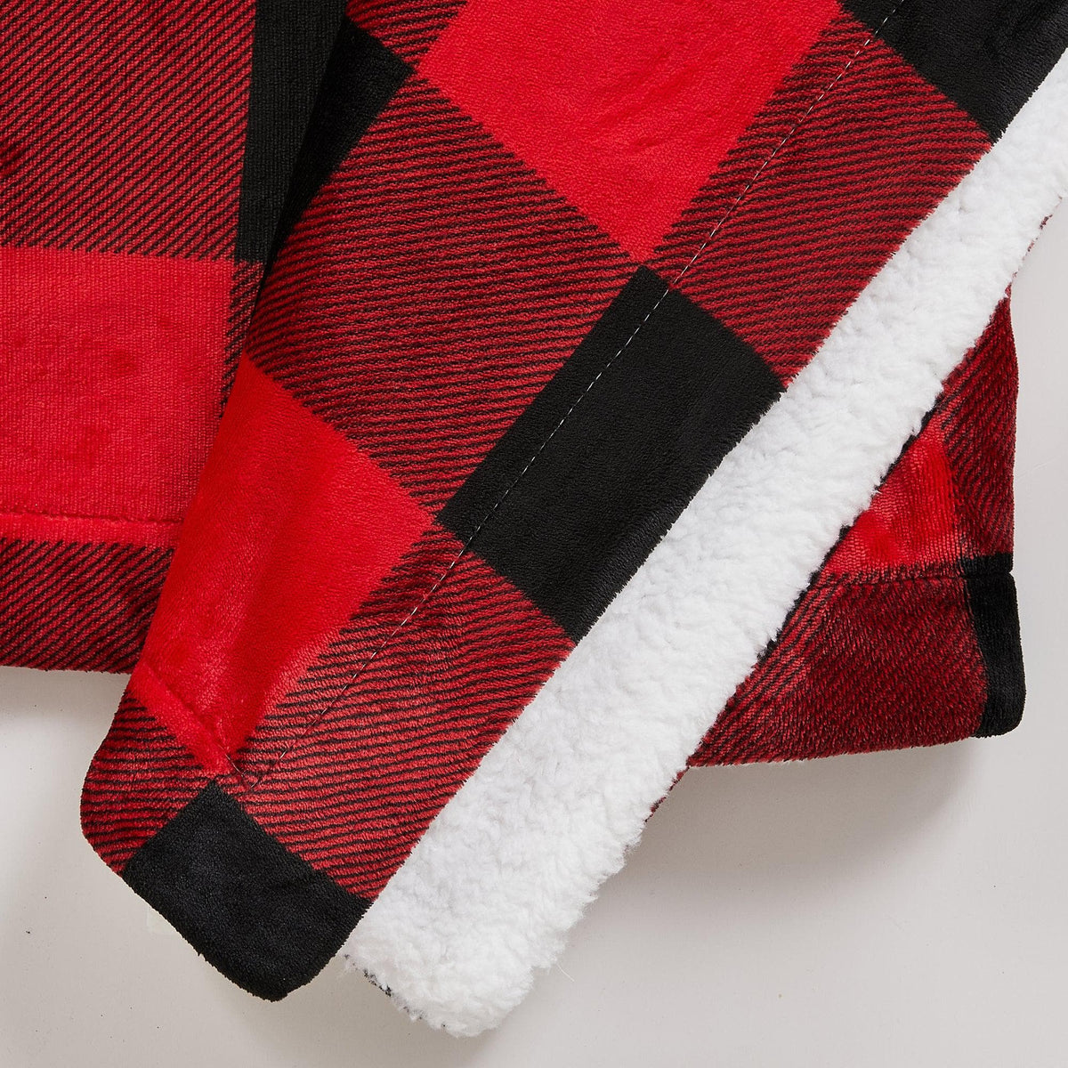 Great Bay Home Kinsley Velvet Plush & Sherpa Blanket
