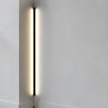 Modern LED Wall Light – Black
